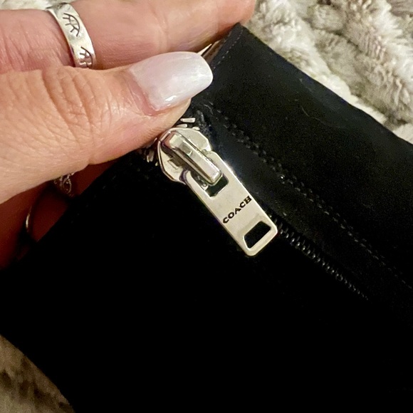 Coach Heels - Picture 9 of 10